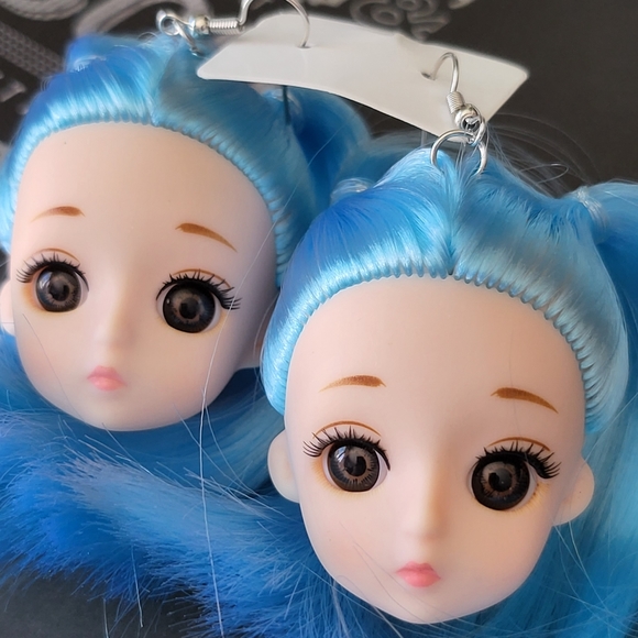 Jewelry - Doll Head Earrings